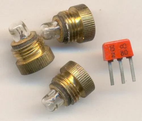 СМ-3-0.2 лампа накаливания фото 2